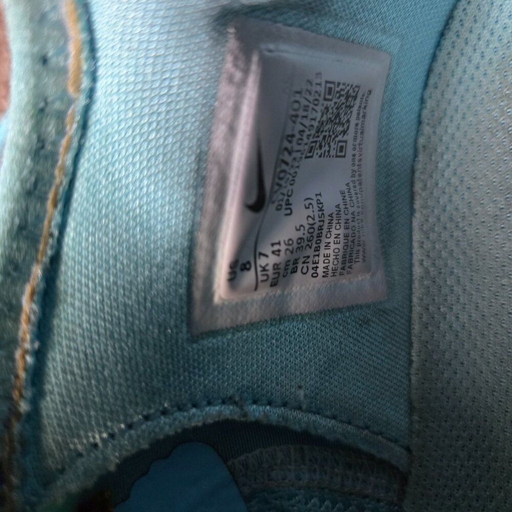 Nike - Picture 9 of 9